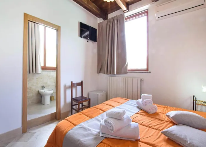 Apartman With Jacuzzi Near Etna